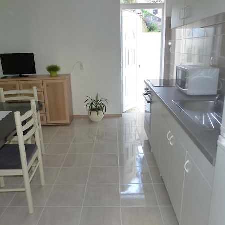 Apartments Smiljana Omis Bagian luar foto