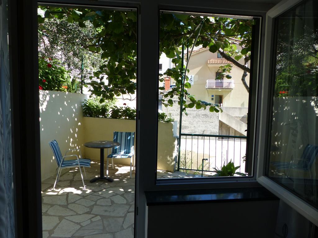 Apartments Smiljana Omis Bagian luar foto