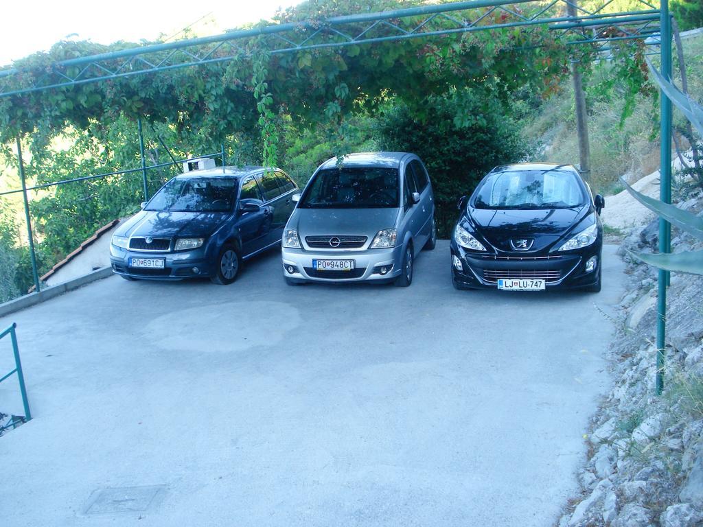 Apartments Smiljana Omis Bagian luar foto