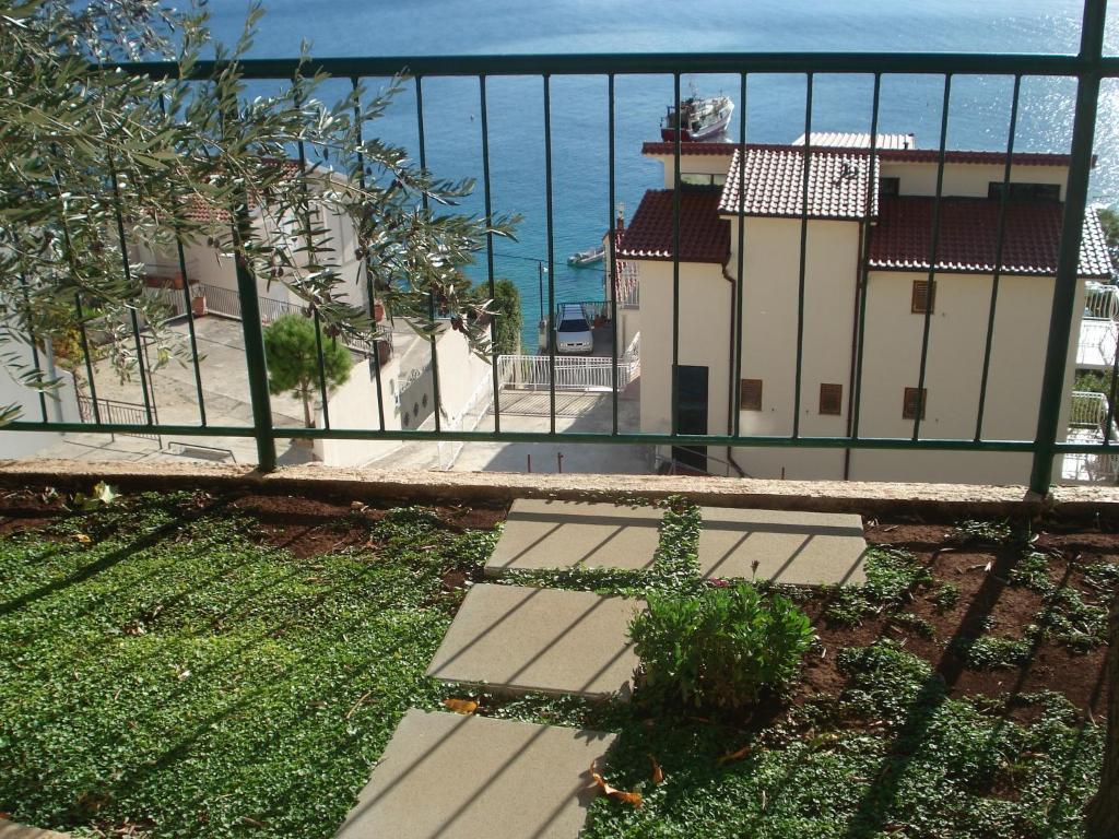 Apartments Smiljana Omis Bagian luar foto