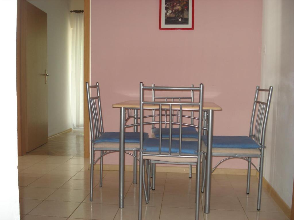 Apartments Smiljana Omis Bagian luar foto